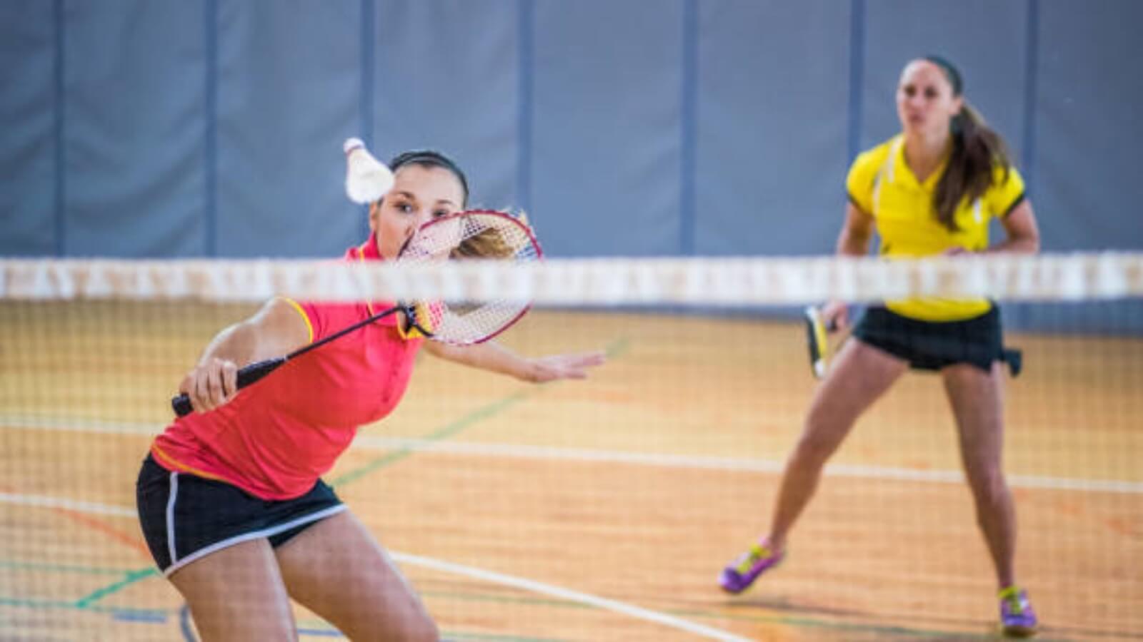 Badminton (fee based)
